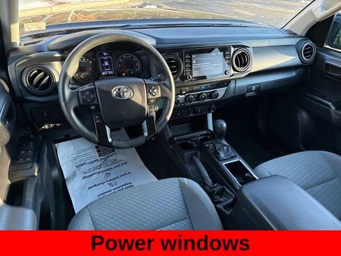 Used 2022 Toyota Tacoma SR image 23