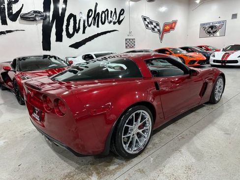 Used 2010 Chevrolet Corvette Z06 w/ Preferred Equipment Group RWD image 8