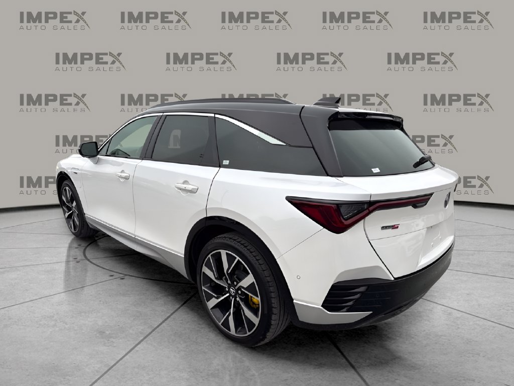 Used 2024 Acura ZDX Type S AWD/4WD image 3