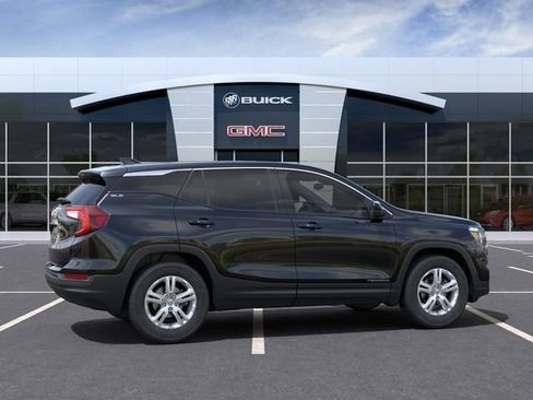 Used 2023 GMC Terrain SLE FWD image 5