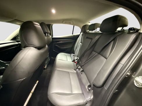 Used 2024 MAZDA MAZDA3 s image 25