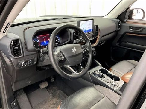 Used 2021 Ford Bronco Sport Outer Banks w/ Outer Banks Package AWD/4WD image 16