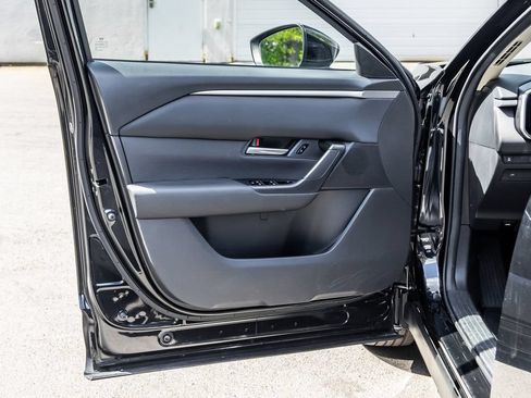Used 2025 MAZDA CX-50 AWD 2.5 S w/ Preferred Package image 23