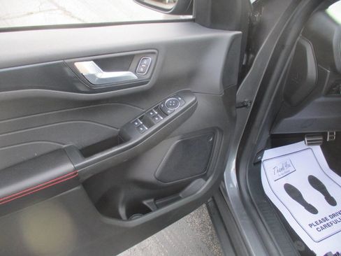 Used 2024 Ford Escape ST-Line FWD image 14