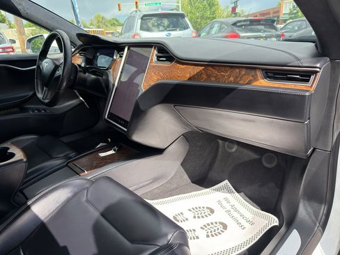 Used 2019 Tesla Model S Long Range AWD/4WD image 20