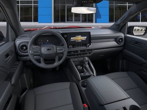 New 2026 Chevrolet Colorado Trail Boss w/ LPO, Tailgate Decal Package AWD/4WD image 15