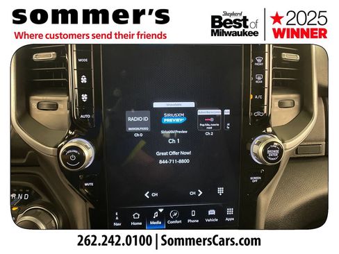 Used 2024 RAM 2500 Big Horn w/ Night Edition AWD/4WD image 15