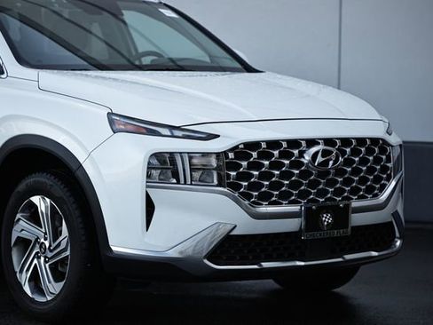 Used 2022 Hyundai Santa Fe SEL image 2