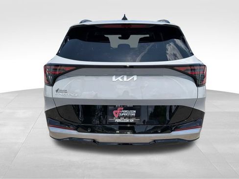 New 2026 Kia Sportage SX FWD image 6