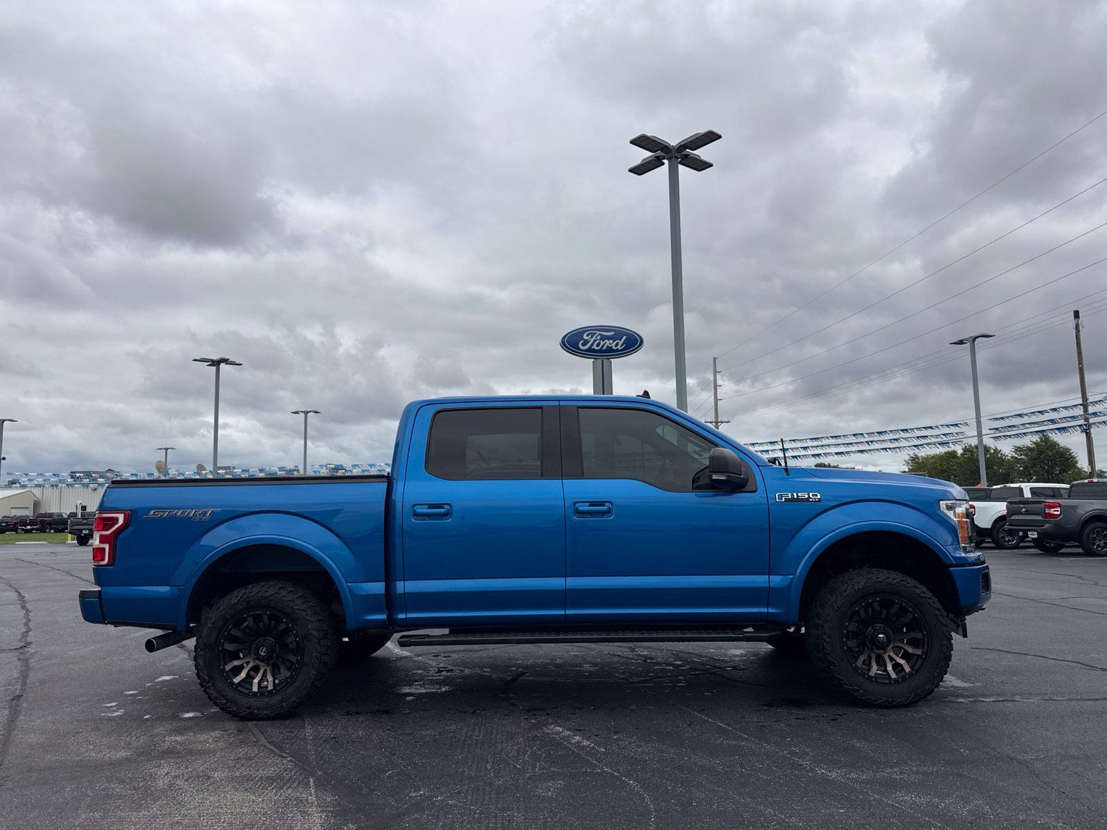 Used 2019 Ford F150 4x4 SuperCrew image 4