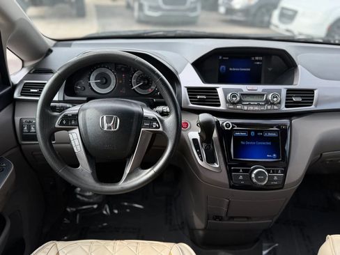Used 2014 Honda Odyssey EX image 38