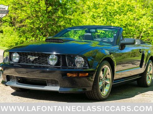 Used 2007 Ford Mustang GT Premium RWD image 85
