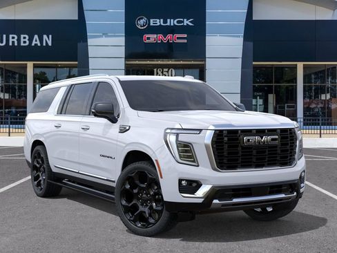 New 2026 GMC Yukon XL Denali w/ Denali Reserve Package AWD/4WD image 7