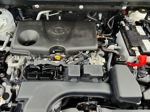 Used 2024 Toyota RAV4 XLE image 26