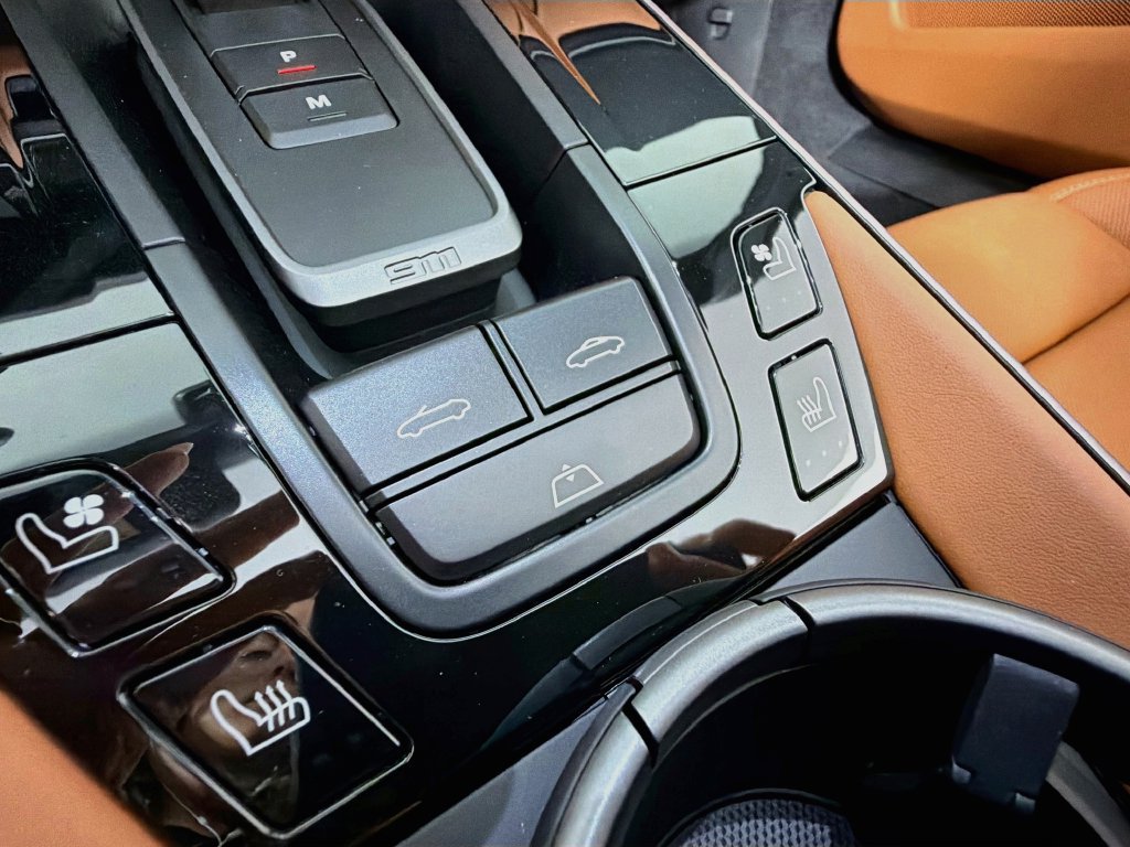 New 2026 Porsche 911 Carrera 4S AWD/4WD image 14