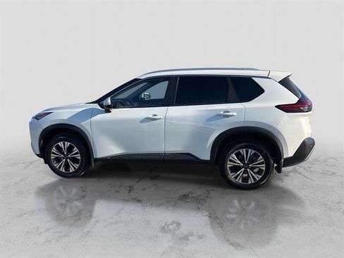 Certified 2022 Nissan Rogue SV w/ SV Premium Package image 3