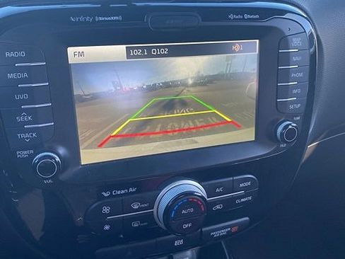 Used 2014 Kia Soul ! w/ Sun & Sound Package image 8