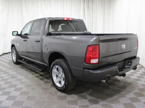Used 2017 RAM 1500 Express w/ Express Value Package image 32