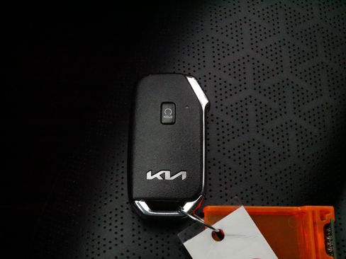Used 2023 Kia Sorento EX FWD image 32