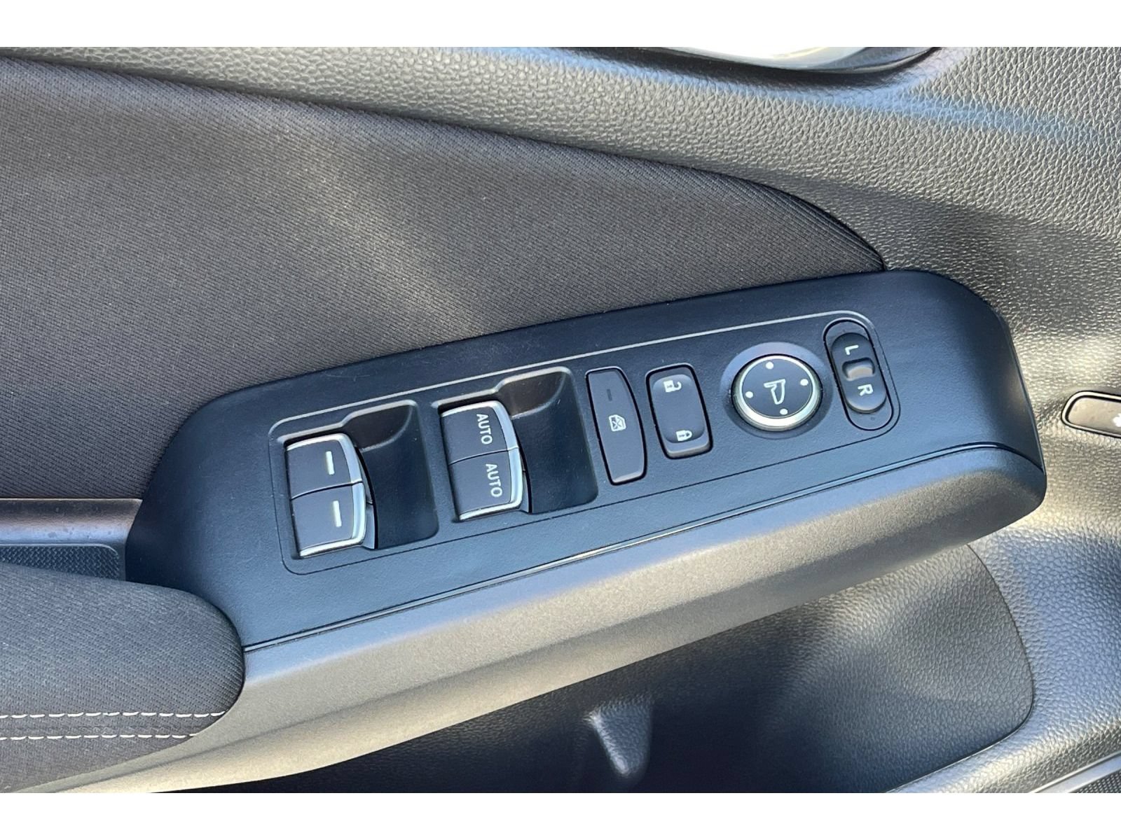 Certified 2025 Honda Civic Sport image 12