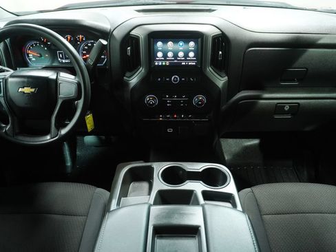 Used 2020 Chevrolet Silverado 1500 Custom w/ Custom Value Package AWD/4WD image 16