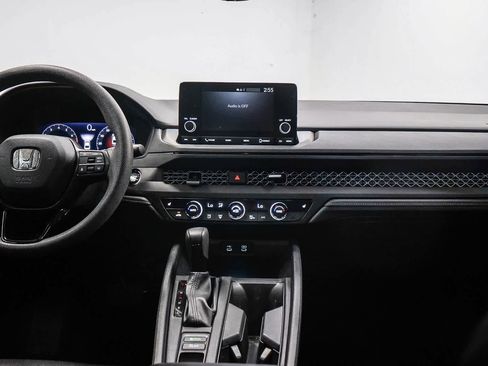 Used 2023 Honda Accord EX image 13