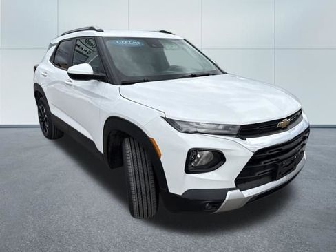 Used 2021 Chevrolet TrailBlazer LT w/ Convenience Package image 7