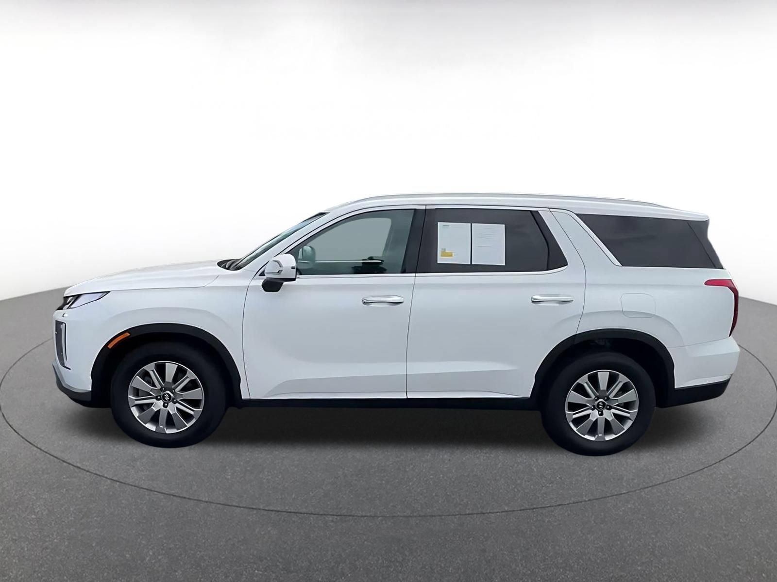 Used 2025 Hyundai Palisade SEL FWD image 8
