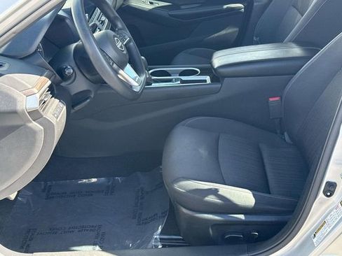 Certified 2024 Nissan Altima 2.5 SV image 24