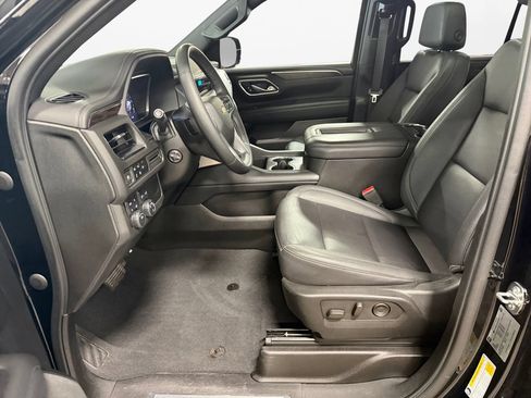 Used 2023 Chevrolet Tahoe LT w/ Luxury Package AWD/4WD image 17