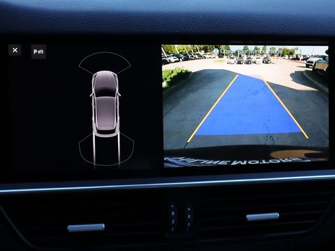 Used 2021 Porsche Cayenne image 25