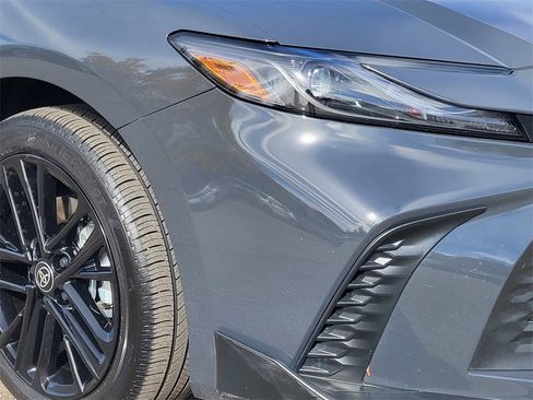Used 2025 Toyota Camry XSE image 8