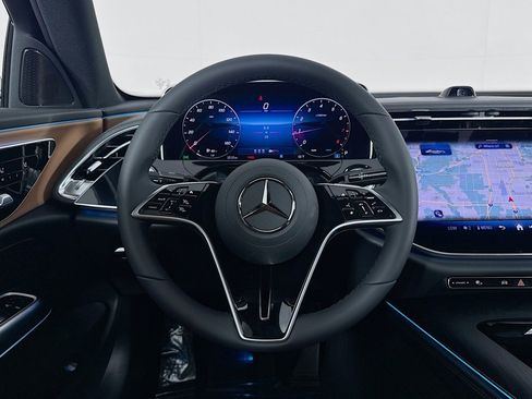 New 2026 Mercedes-Benz E 350 Sedan image 4