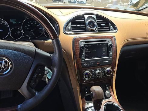 Used 2015 Buick Enclave Leather FWD image 17