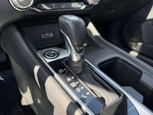 Used 2023 Nissan Sentra SV FWD image 20