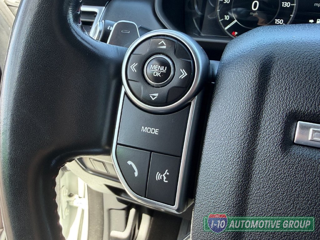 Used 2018 Land Rover Discovery HSE AWD/4WD image 19