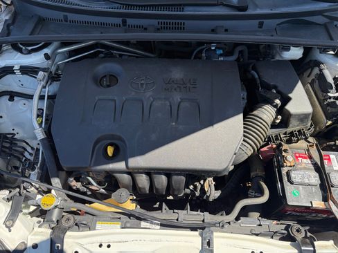 Used 2014 Toyota Corolla LE FWD image 20