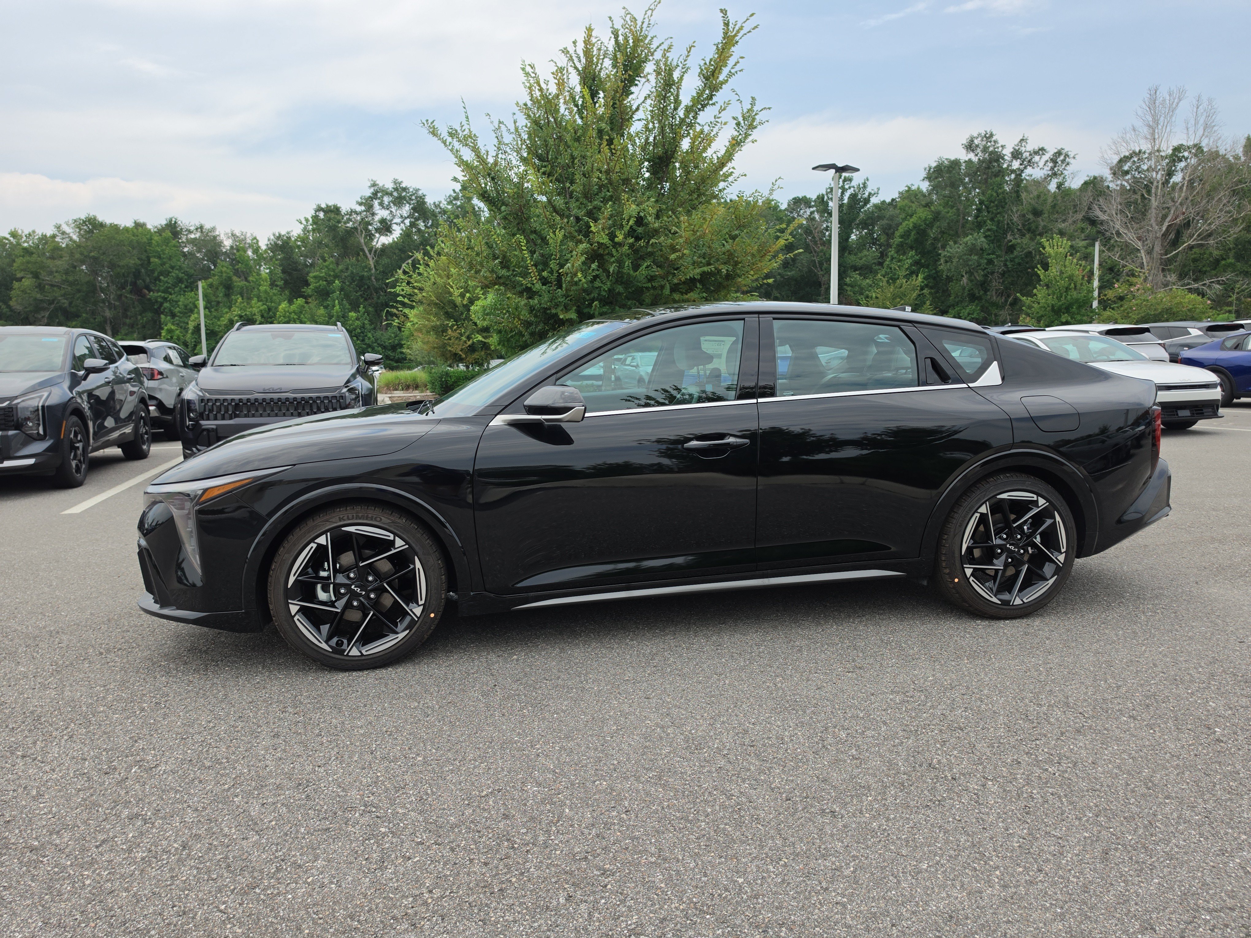 New 2026 Kia K4 GT-Line Turbo w/ GT-Line Premium Package FWD image 5