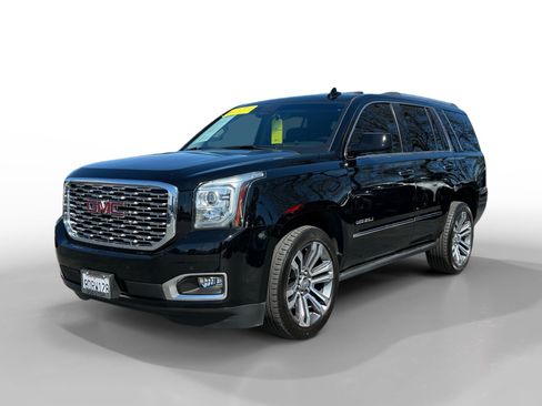 Used 2018 GMC Yukon Denali w/ Denali Ultimate Package image 1