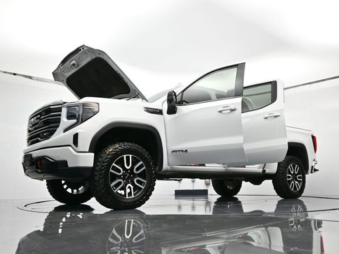 Certified 2024 GMC Sierra 1500 AT4 w/ Technology Package image 59