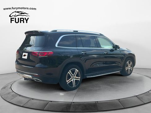 Used 2021 Mercedes-Benz GLS 450 4MATIC image 4