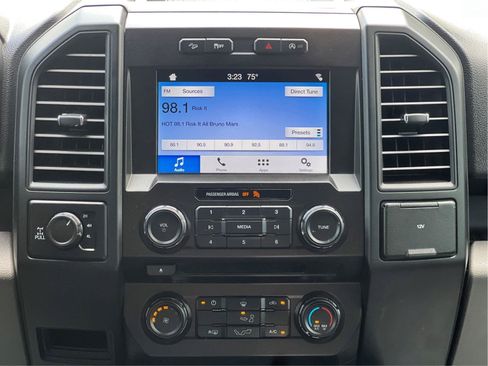 Used 2018 Ford F150 XL w/ Equipment Group 101A Mid AWD/4WD image 9