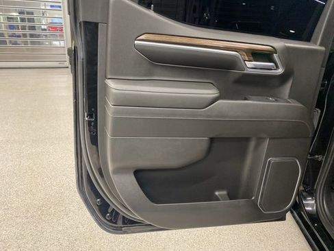 Certified 2022 Chevrolet Silverado 1500 RST image 30