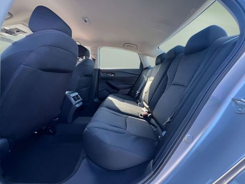 Used 2025 Honda Accord LX image 17