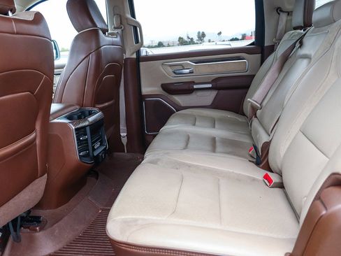 Used 2019 RAM 1500 Laramie RWD image 18