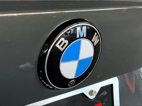 Used 2025 BMW M4 Coupe w/ Executive Package image 31