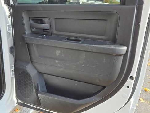 Used 2021 RAM 5500 Tradesman w/ Chrome Appearance Group image 11