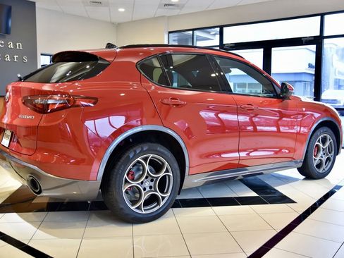 Used 2023 Alfa Romeo Stelvio Ti w/ Active Assist Plus Package image 6