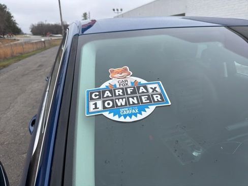 Used 2024 Ford Edge SEL image 9