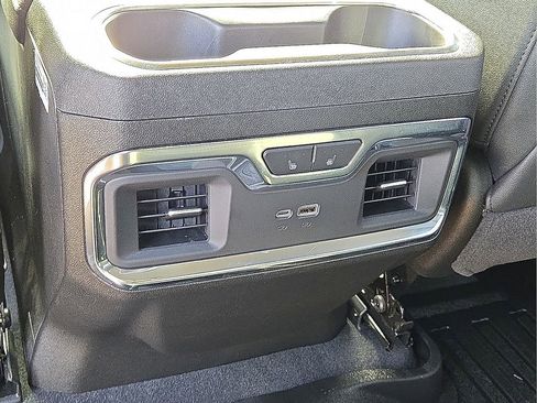 Used 2025 GMC Sierra 2500 SLT w/ Texas SLT Premium Package image 15